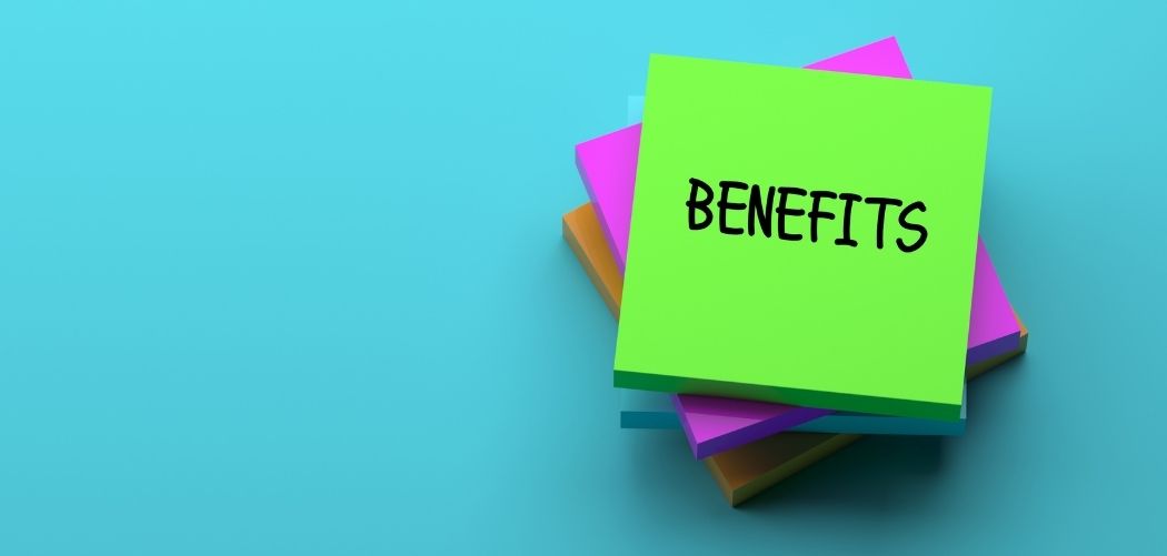 benefits on small post it note